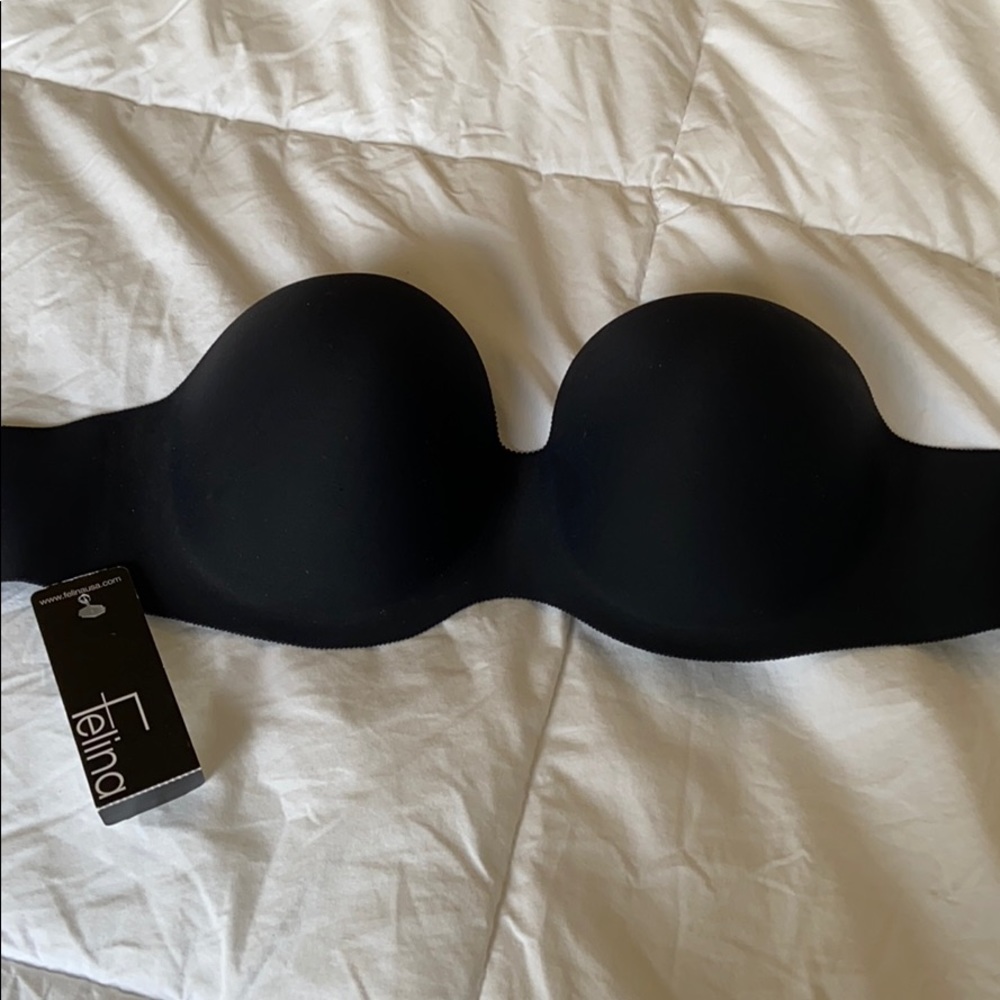 Strapless bra